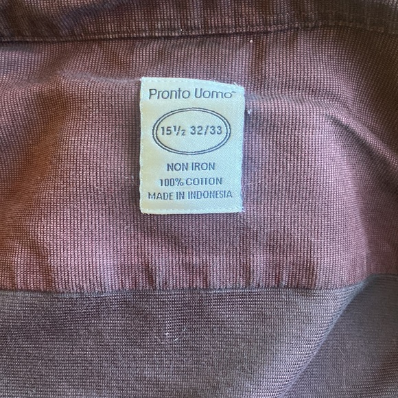 Button ups - Picture 4 of 5